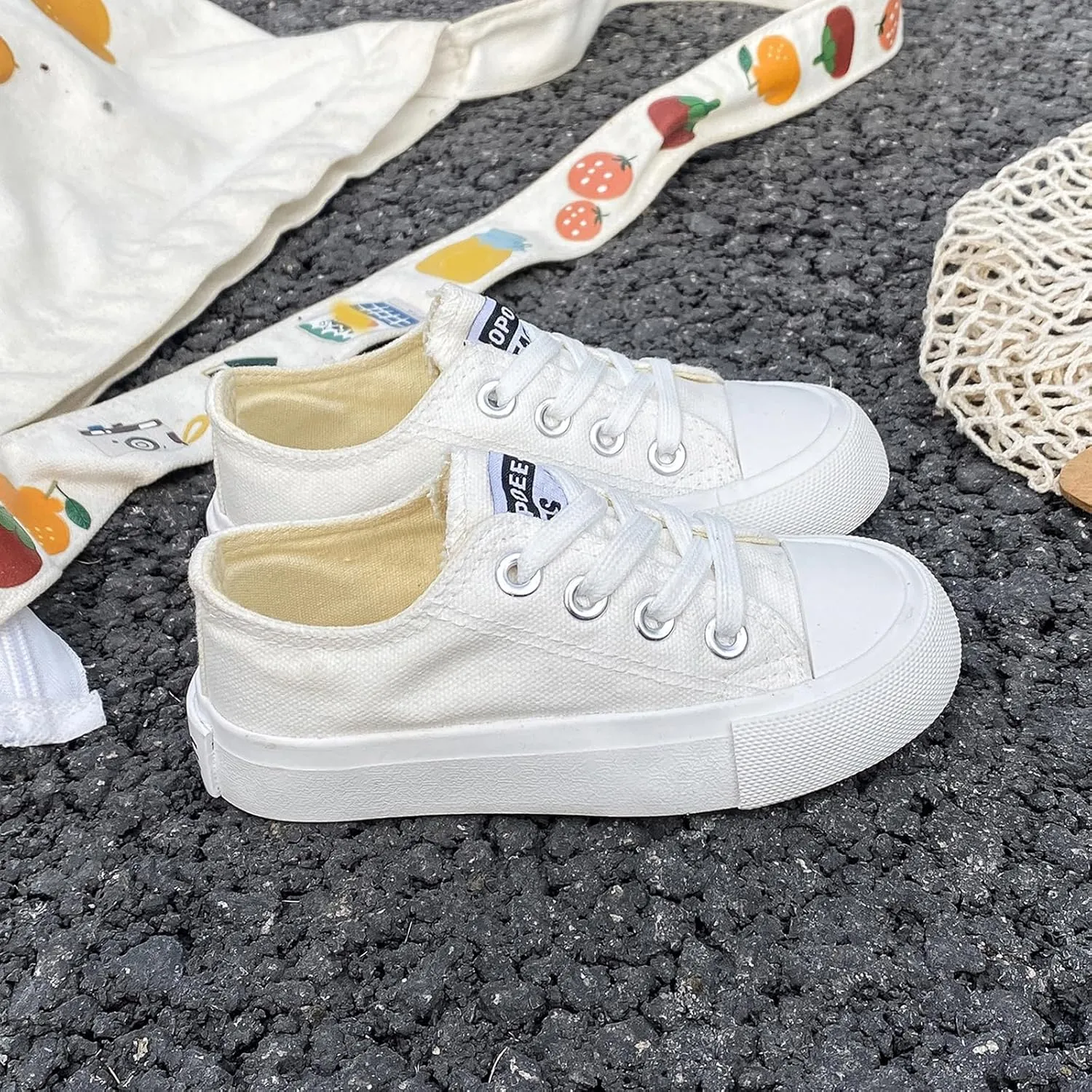 Boys Girls Baby Children's Shoes Low top lace-up Children's Canvas Shoes Back-to-School Season Small White Shoes Children's Sneakers Teens Medium and Large Kids Skateboarding Shoes
