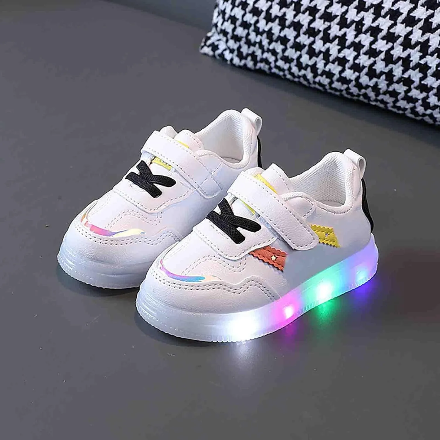 Boys Light Up Shoes Canvas Cartoo?? Sneakers for Toddler Little Kid Light Up Shoes for Baby Girls Baby Tennis Shoes