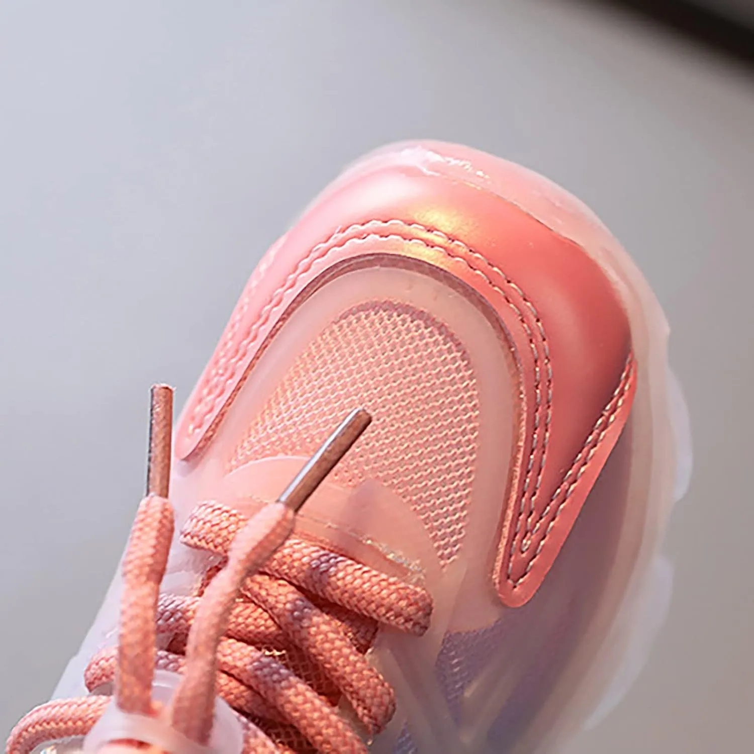 IWIHMIV Boys Girls Luminous Light Tennis Shoes Lightweight Breathable Non Slip Running Athletic Walking Sports Shoes