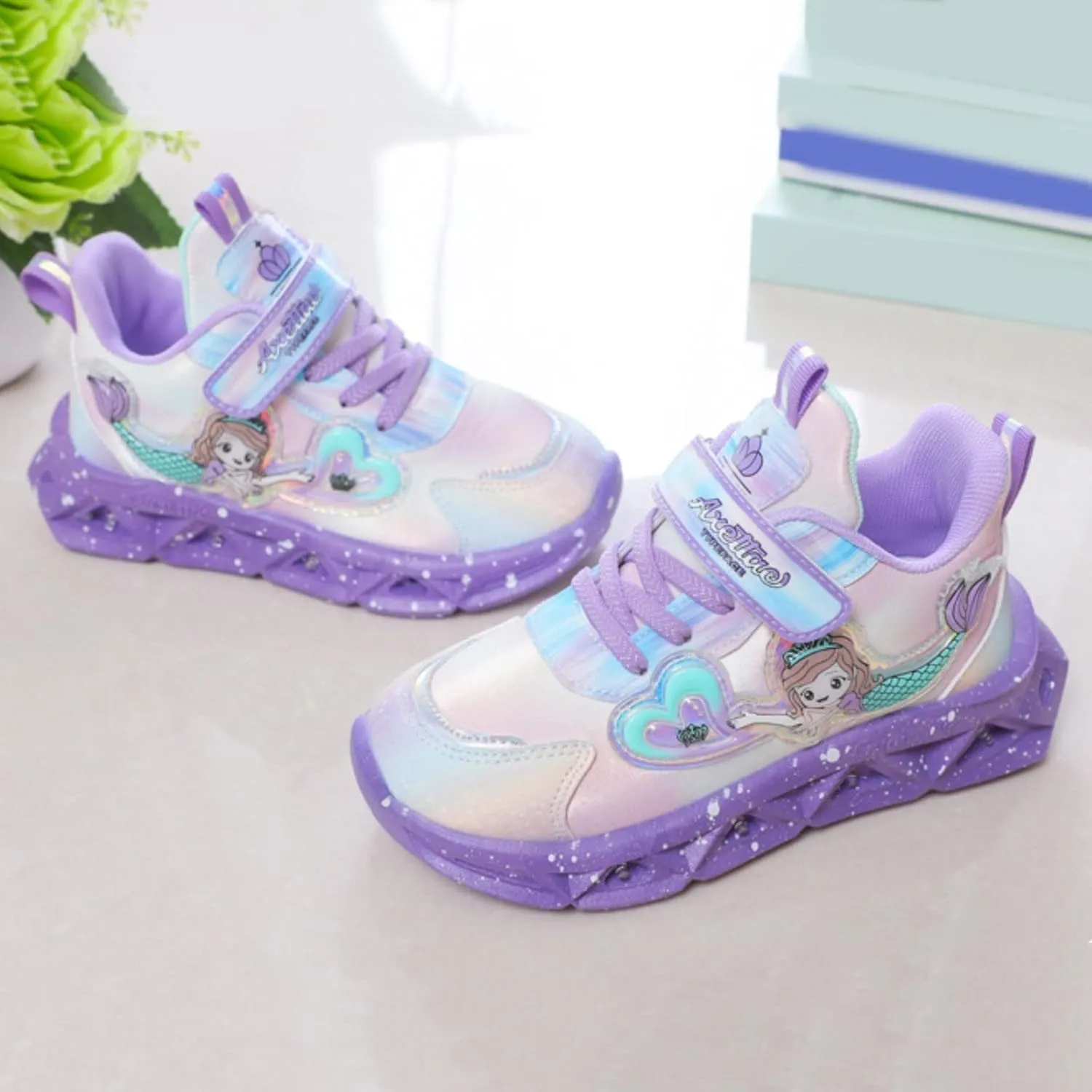 Kids Flashing Sneakers Girls Slip On Athletic Sparkling ermaid Sneakers Shoes Luminous Running Shoes