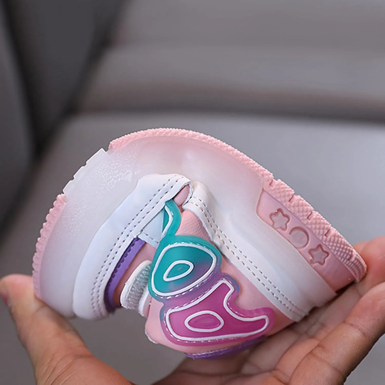 LED Shoes for Toddler Girls Boys and ittle Kids Light Up Bow New Cute Shoes Baby Children Casual Winter Warm Shoes