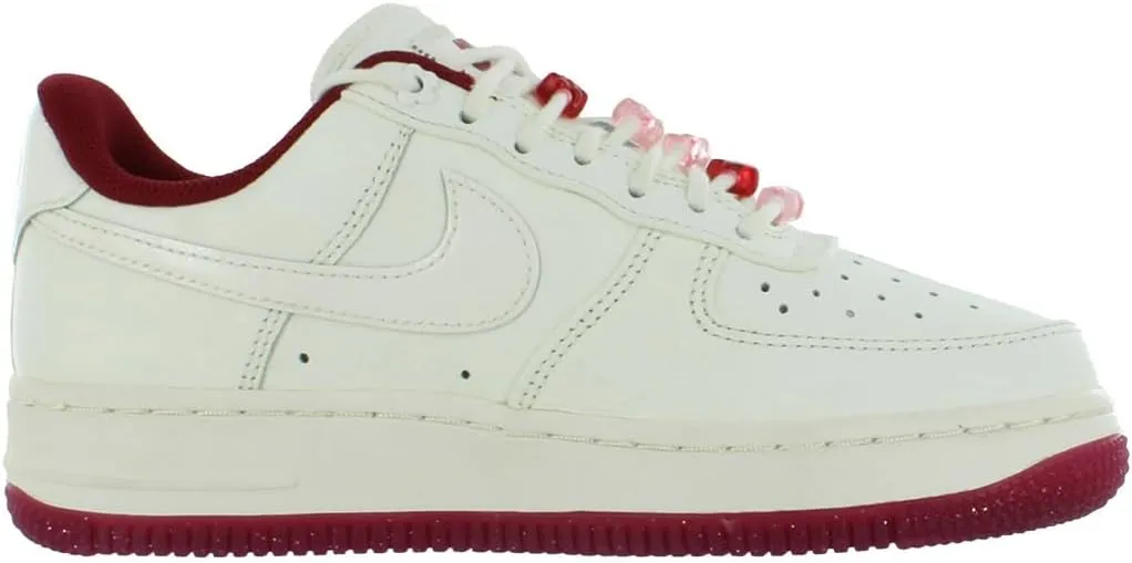 Nike Women's Basketball Shoe