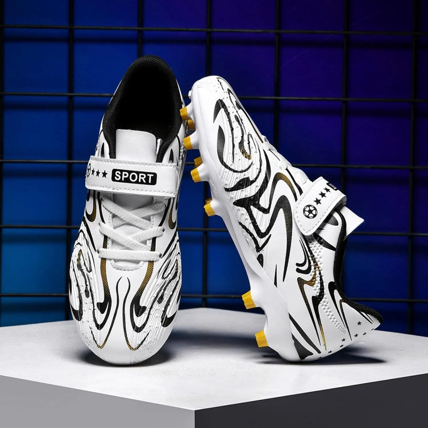 Soccer Cleats for Boys & Girls ?C Youth Lightweight Football Shoes for Kids ?C Indoor/Outdoor Athletic Training, Running, and Soccer ?C Non-Slip Comfortable Kids Cleats