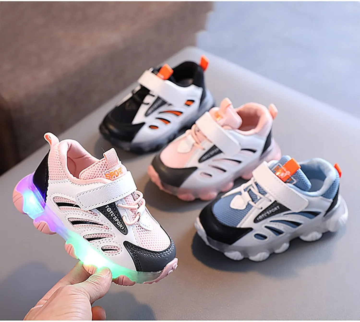 Toddler Boys Girls Sneakers LED Light Breathable Running Sneakers for 1-6T Little Kids Baby Light Up Sport Crib Shoes