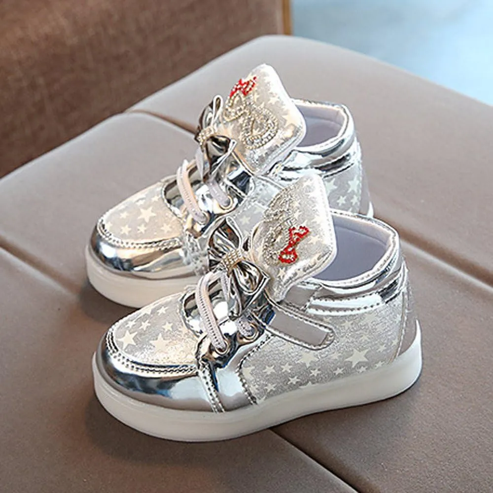 Toddler Girls Light Up Flat Sneakers Sequins Slip On Loafers Flashing LED Casual Squeaky Star Luminous Shoes