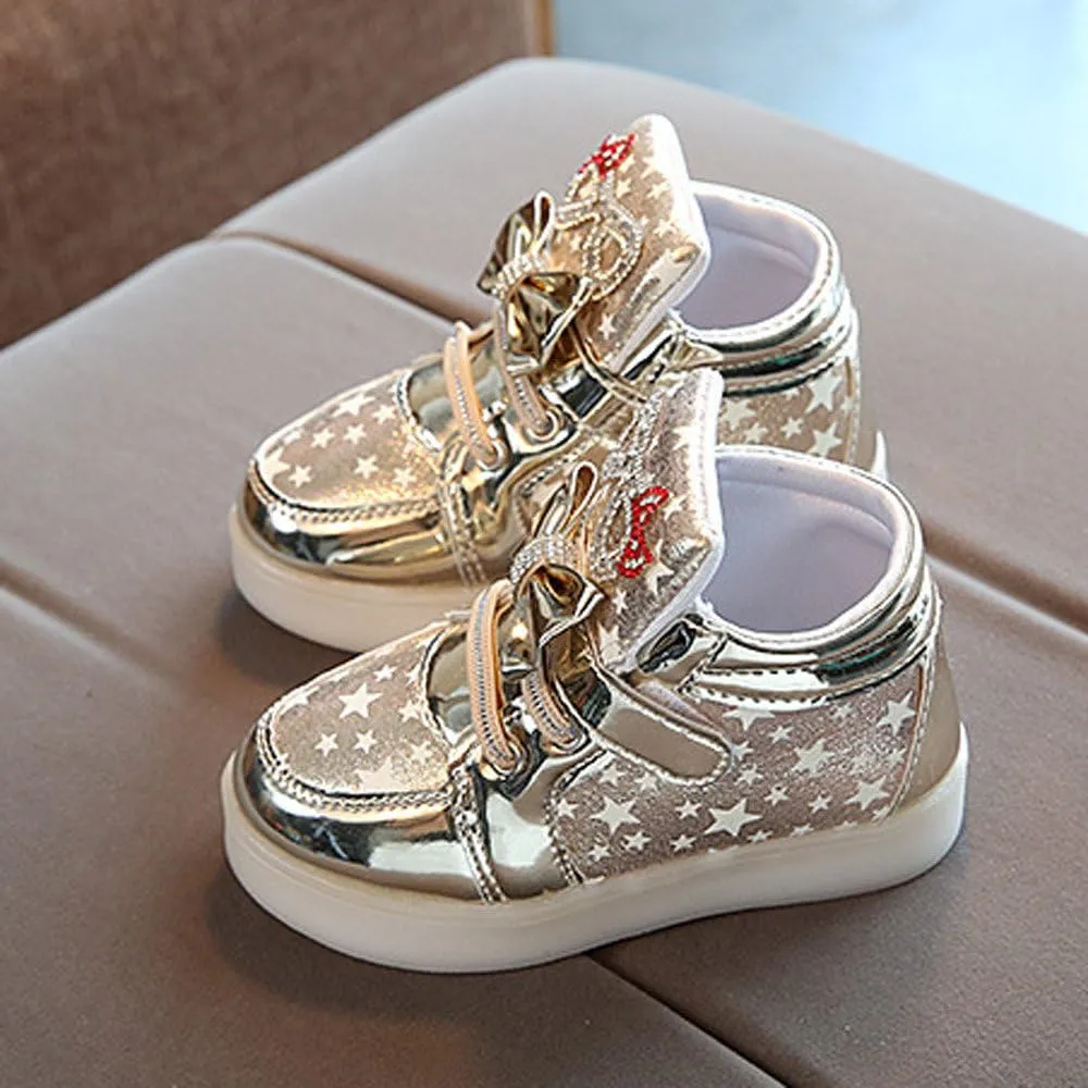 Toddler Girls Light Up Flat Sneakers Sequins Slip On Loafers Flashing LED Casual Squeaky Star Luminous Shoes
