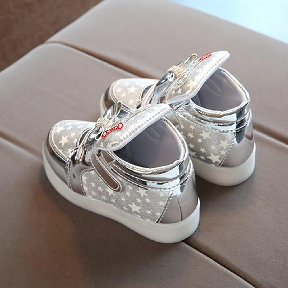 Toddler Girls Light Up Flat Sneakers Sequins Slip On Loafers Flashing LED Casual Squeaky Star Luminous Shoes