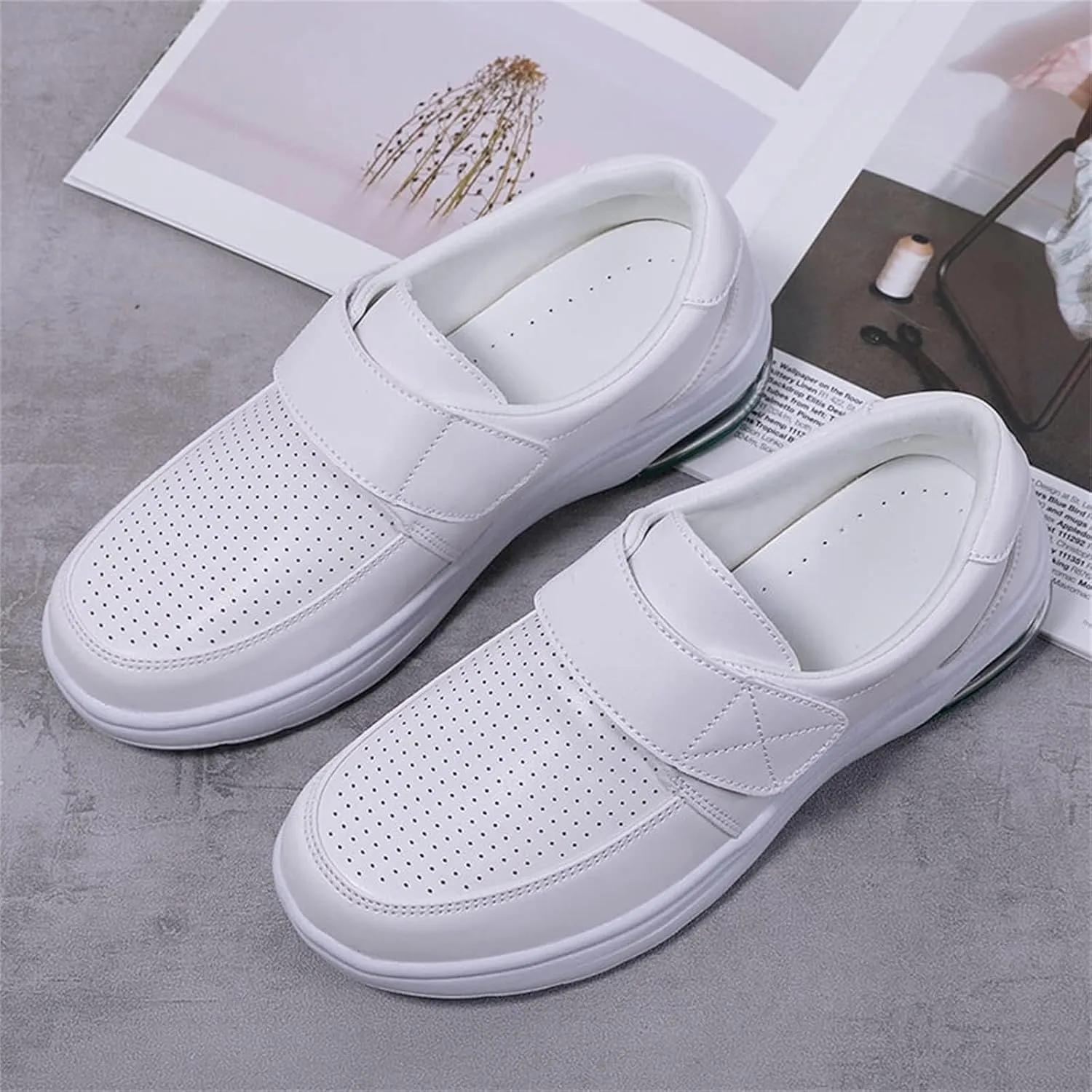 ZWRXW Women's Healthcare Nursing Shoes Faux Leather Non-Slip Lightweight Comfortable Nurse Shoe Restaurant Waterproof Work Shoes Healthy Footwear Casual Walking Sneakers,Unisex